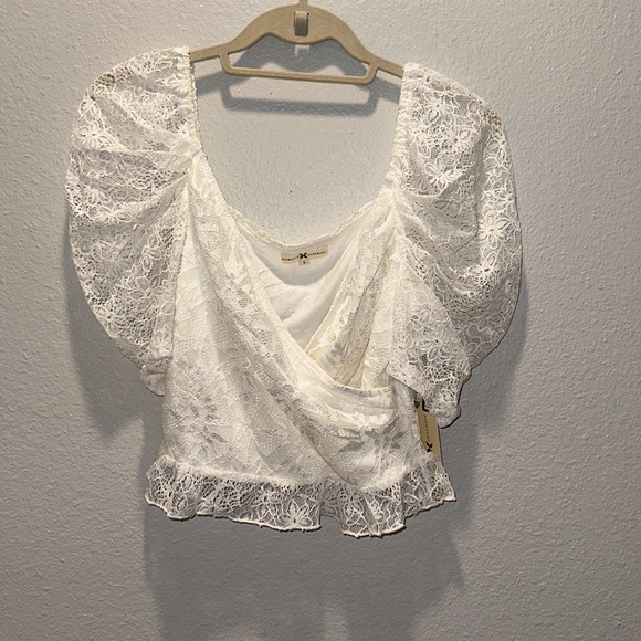 NIGHTCAP BHLDN *Tiki* white lace bridal bachelorette crop top blouse XS S - Picture 4 of 7